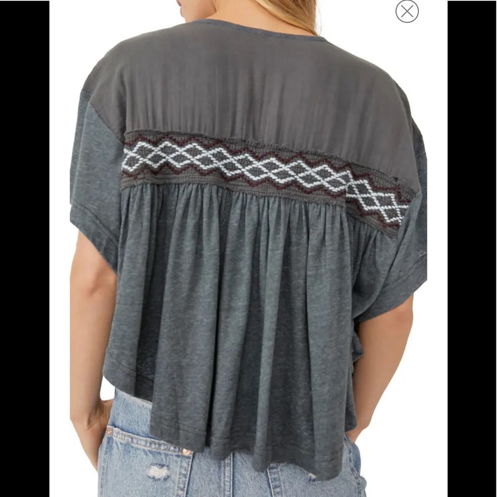 NWOT Free People Market Embroidered Boho V-Neck Top Tee new - Picture 2 of 9